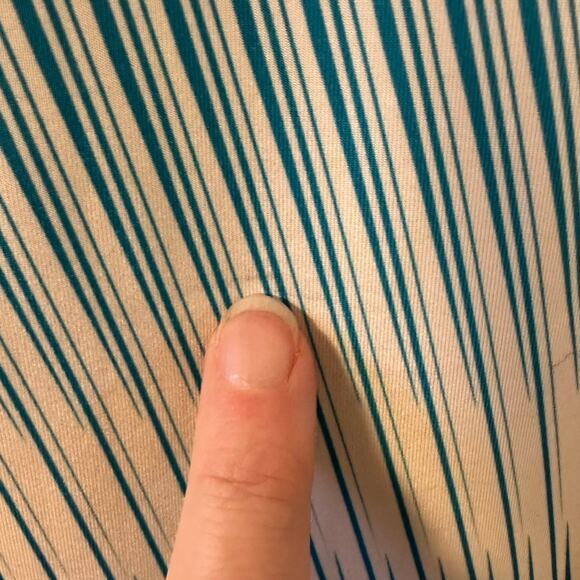 Puma Golf Blue and White Striped Short Sleeve Performance Wear Polo Size L - Picture 10 of 10